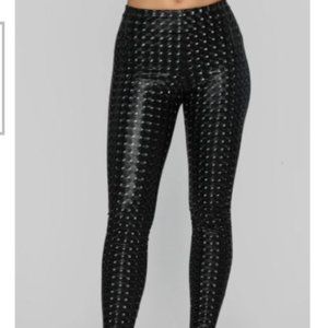 Fashion Nova leggings